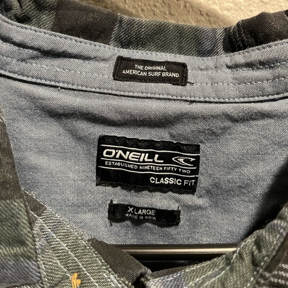 Last Chance🕑| O'Neill | Caruso Stripe Long Sleeve Shirt | xl - Picture 2 of 5